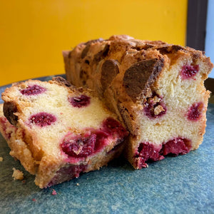 イカと菜の花のアラビアータソース　ツナとごぼうのドライカレーソース　ホワイトチョコとラズベリーのケーキ（12/13　発送分）